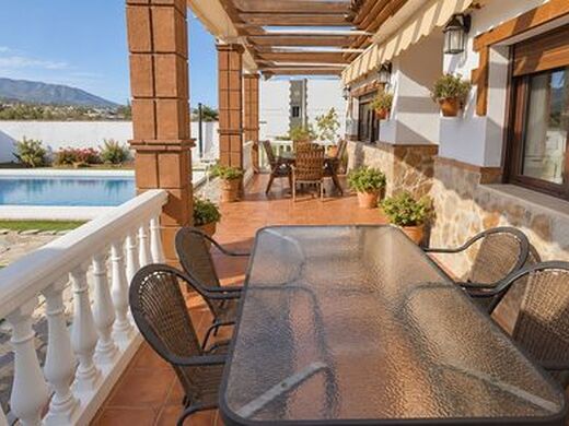 Maison de luxe à vendre à Alhaurín de La Torre, 720 000 €, Photo 2
