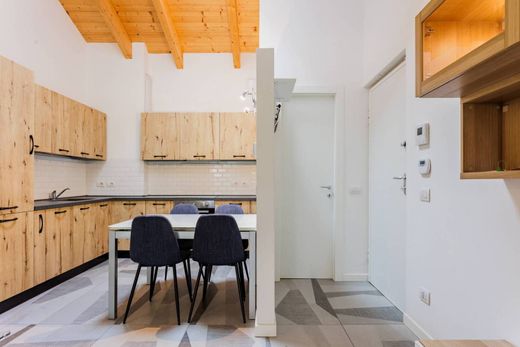 Luxury Apartment for sale in Milan, 530 000 €, Photo 6