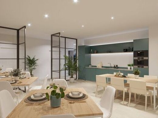 Luxury Apartment for sale in Estepona, 725 000 €, Photo 7