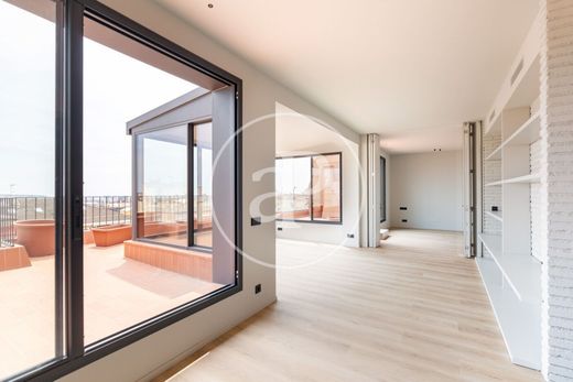 Appartement de luxe à vendre à Barcelona, 1 400 000 €, Photo 2