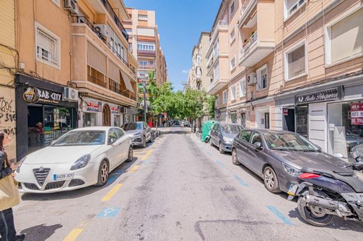 Appartement de luxe à vendre à Granada, 485 000 €, Photo 2