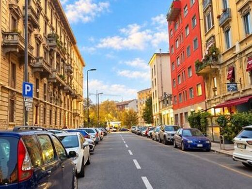 Luxury Apartment for sale in Milan, 420 000 €, Photo 3