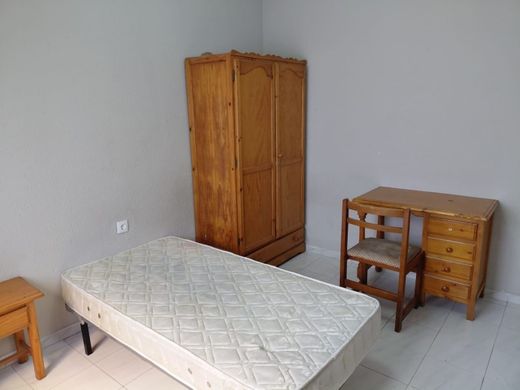 Luxury House for sale in Badajoz, 450 000 €, Photo 5