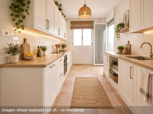 Luxury Apartment for sale in Cadiz, 450 000 €, Photo 5