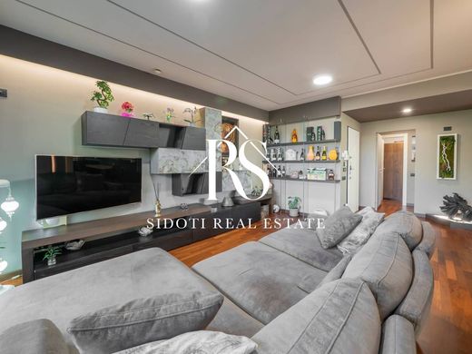 Luxury Apartment for sale in Segrate, 440 000 €, Photo 4