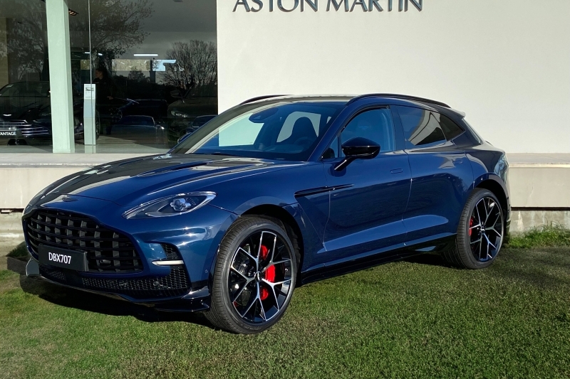 Photo N°8 de la voiture Aston Martin DBX