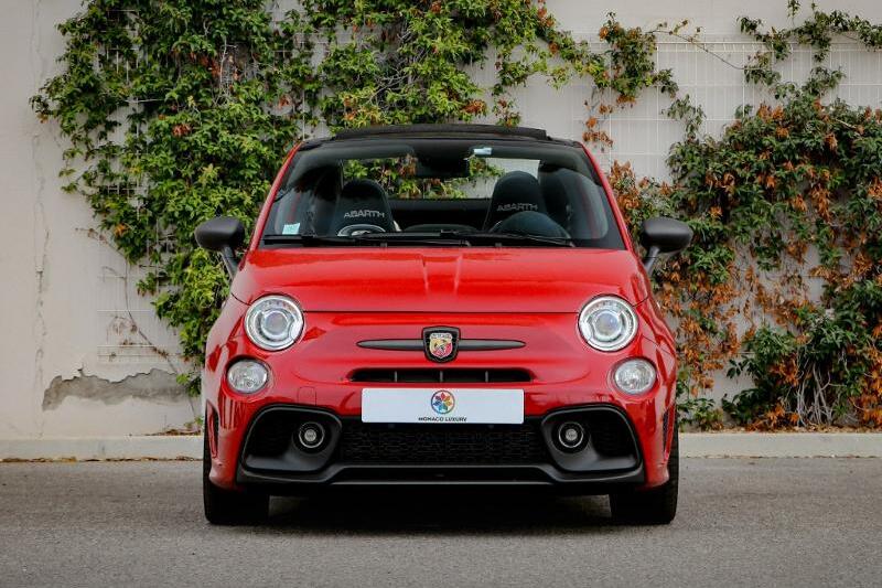 Photo N°1 de la voiture Abarth 500C