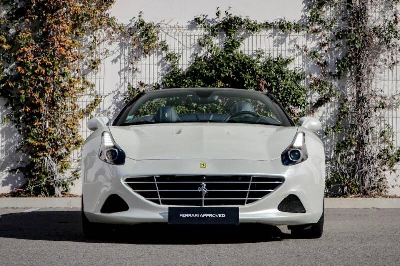 Photo N°1 de la voiture Ferrari California