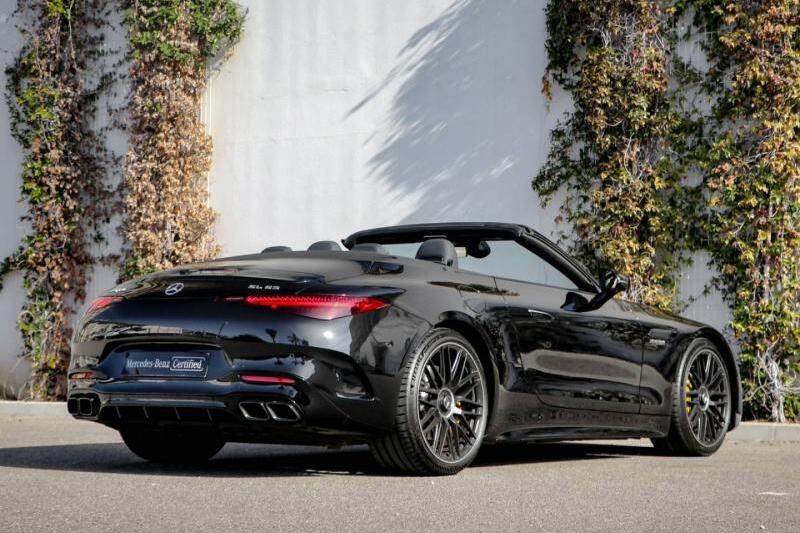 Photo N°10 de la voiture Mercedes-Benz Classe SL