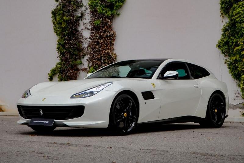 Photo du dernier produit de la marque Ferrari