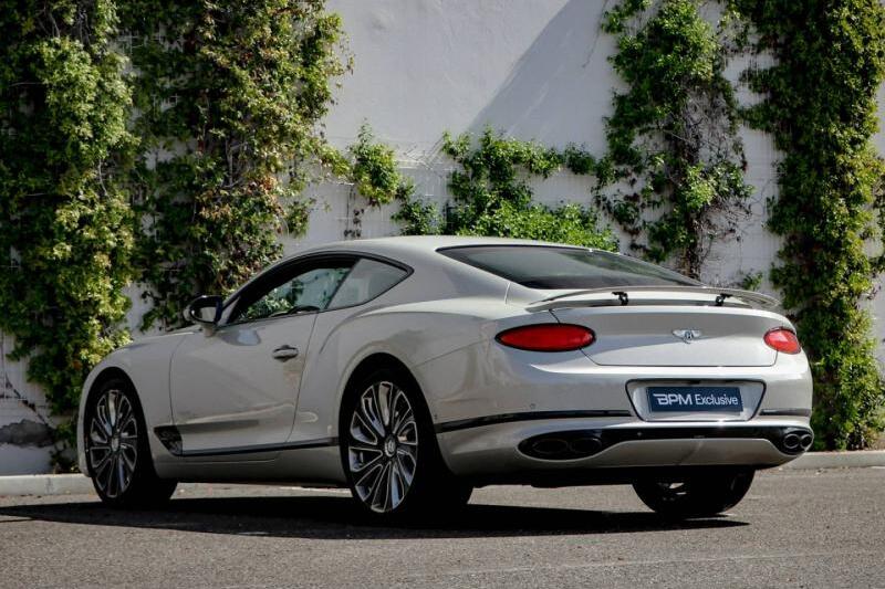 Photo N°8 de la voiture Bentley CONTINENTAL GT