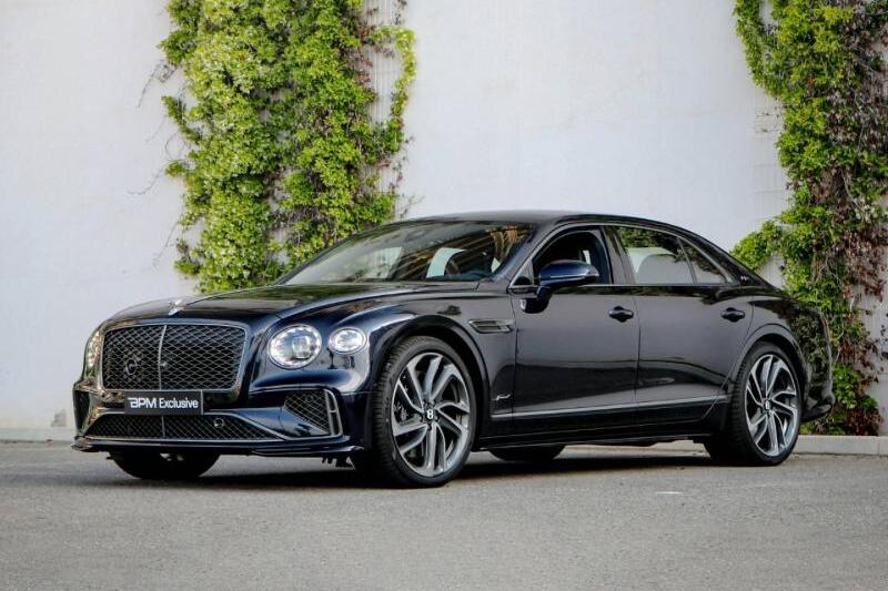 Photo de la voiture suivante Bentley FLYING SPUR